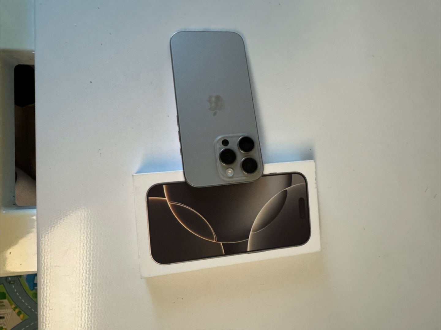 iPhone 16 pro 256gb Silver  Excellent Condition - photo 5