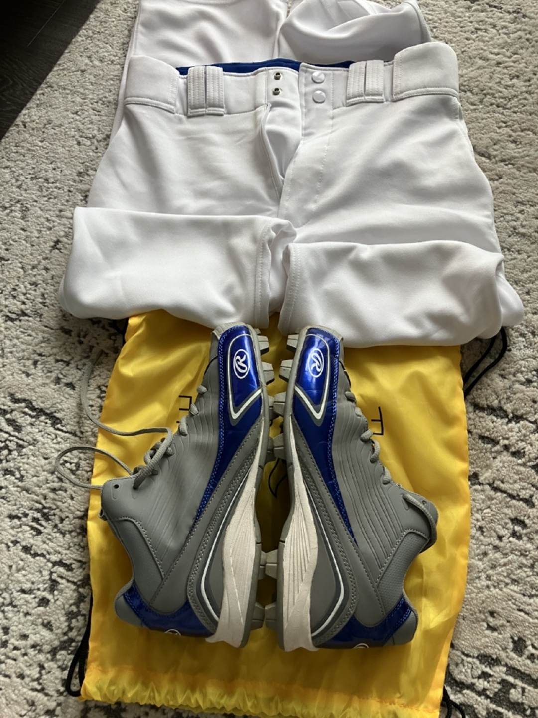 Baseball shoes & Pants set