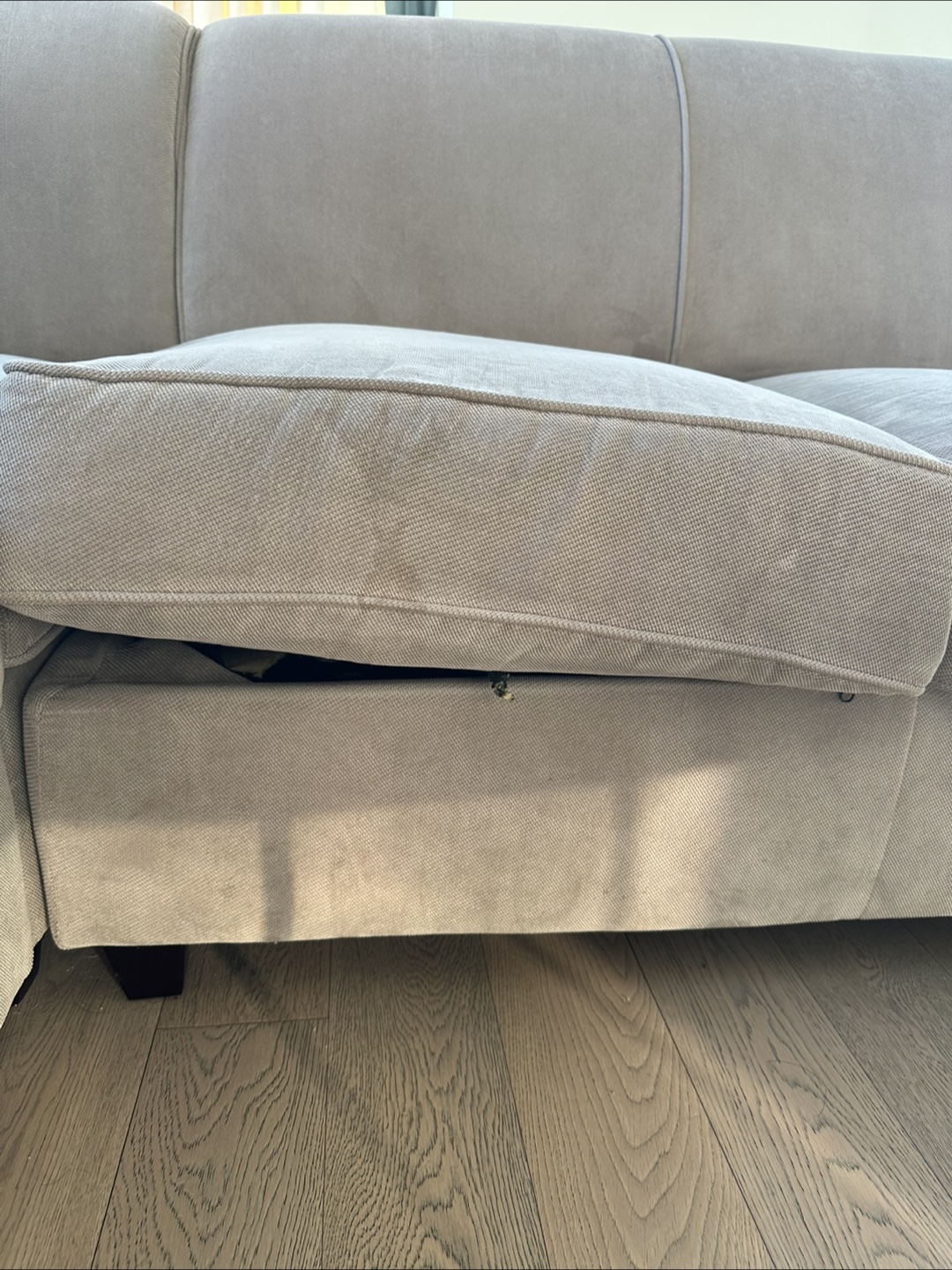 Couch - Sachar 3 - Piece Upholstered Sectional - photo 4
