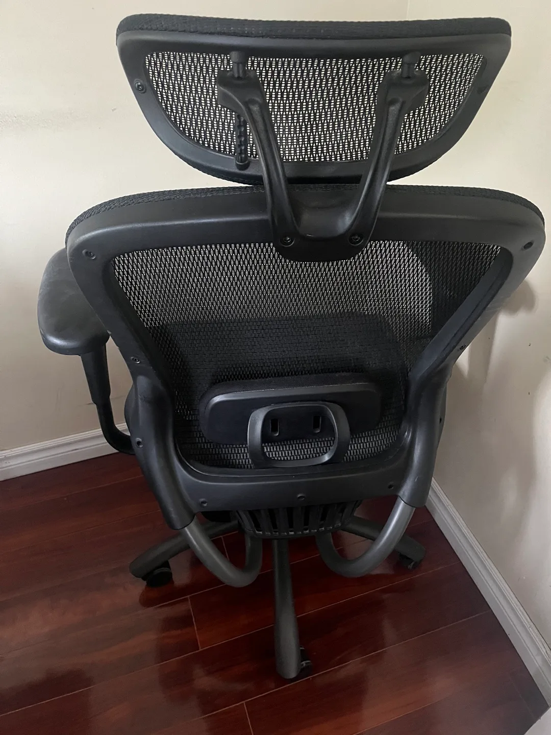 Mesh Office Chair with Footrest image indicator(2)