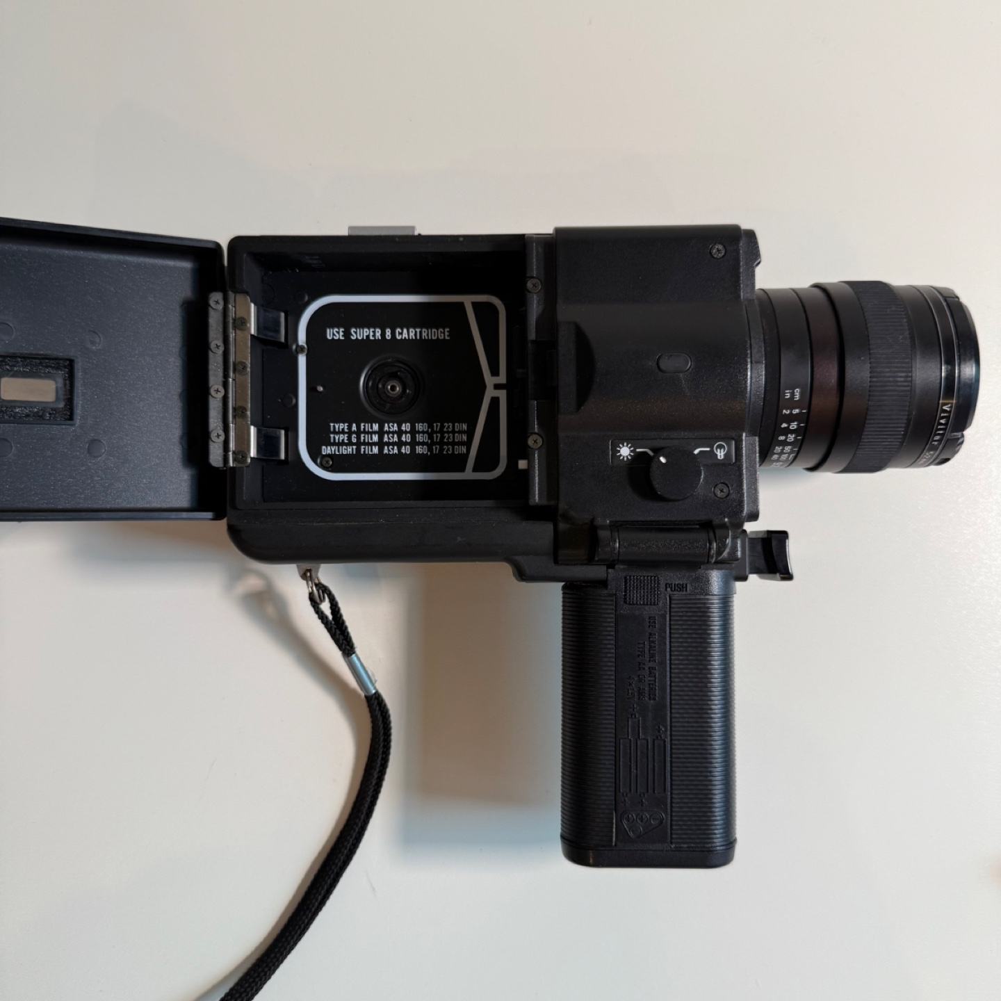 Vintage Sankyo EM-40XL Super 8 Film Camera - photo 4