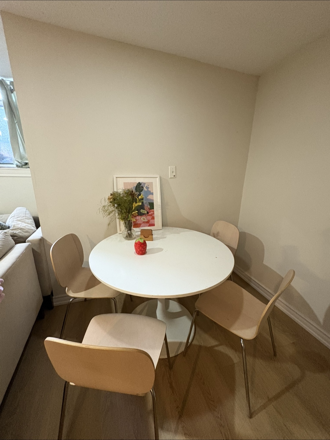 Four Chairs - photo 2