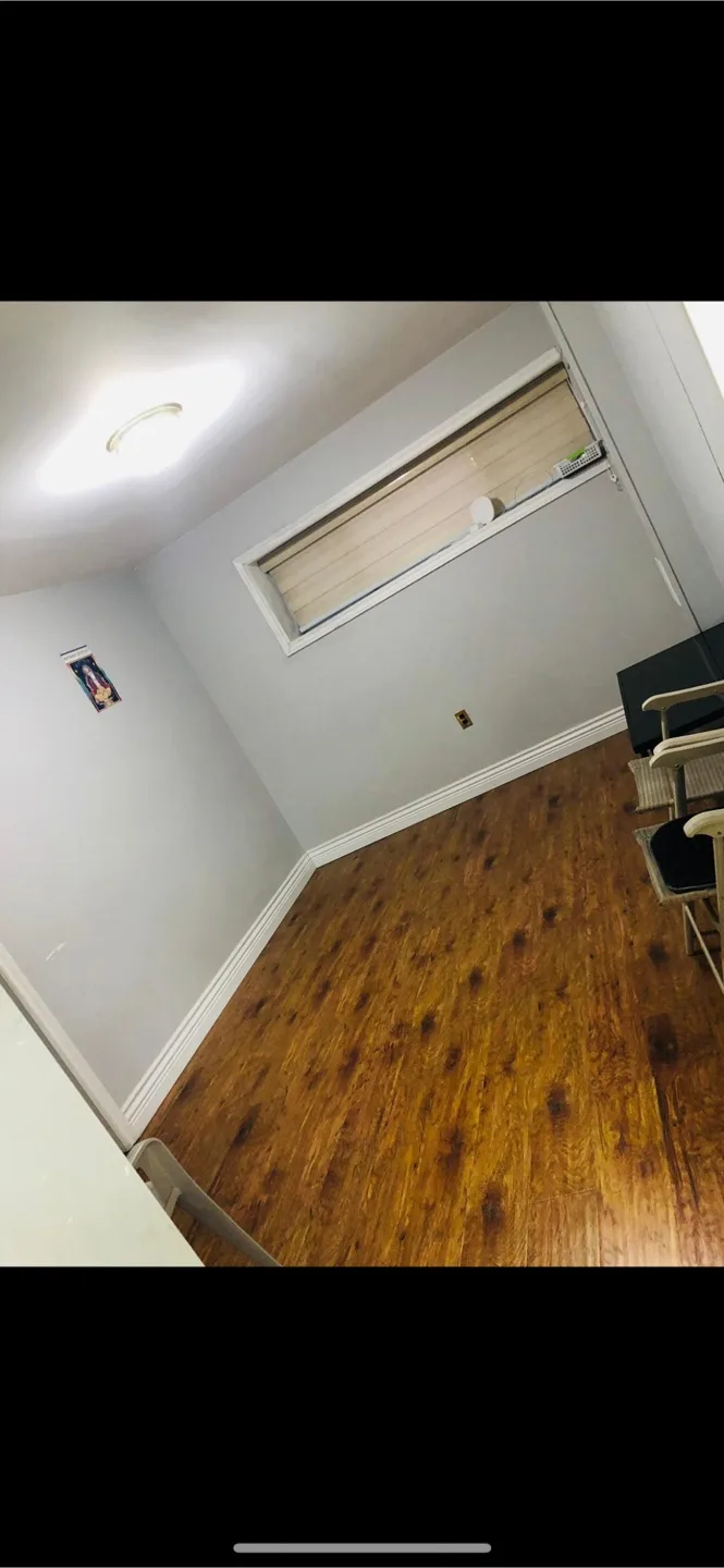 Basement sharing image indicator(4)