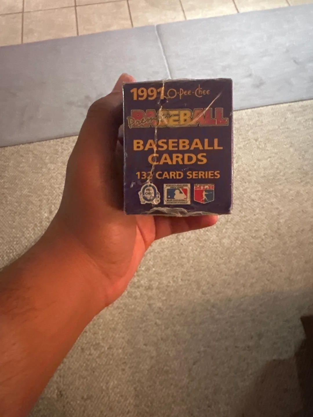 1991 O-Pee-Chee Premier Baseball Cards Box - 132 Cards image indicator(2)