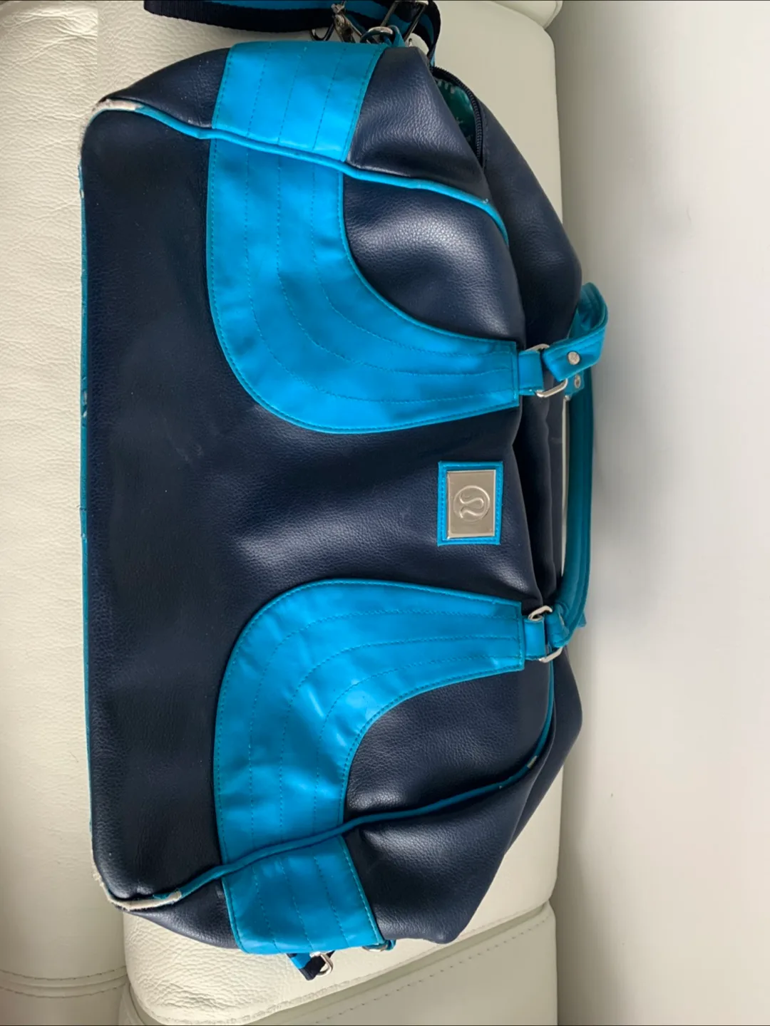 Large Vintage Authentic Lululemon bag image indicator(9)