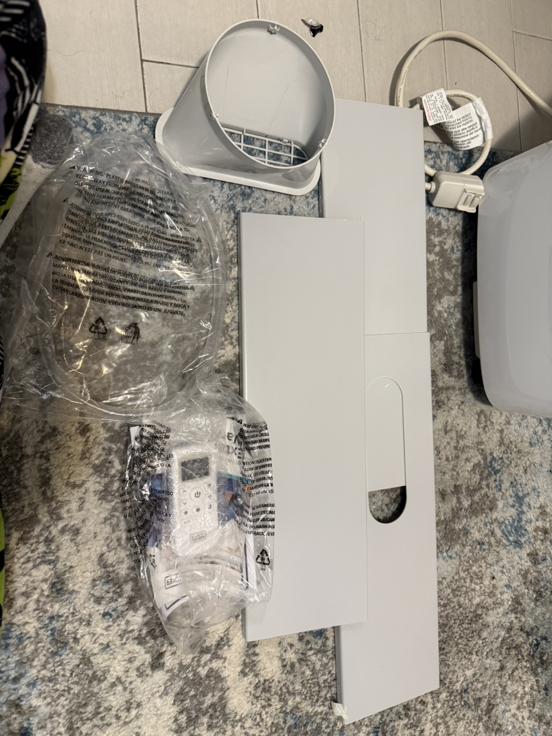 Black+Decker 8000 BTU Portable Air Conditioner - photo 2