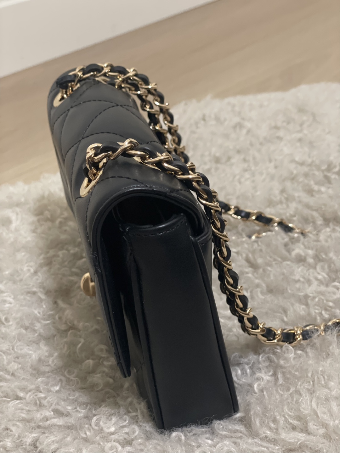 NEW ! GUESS Black Quilted Chain Bag - photo 3