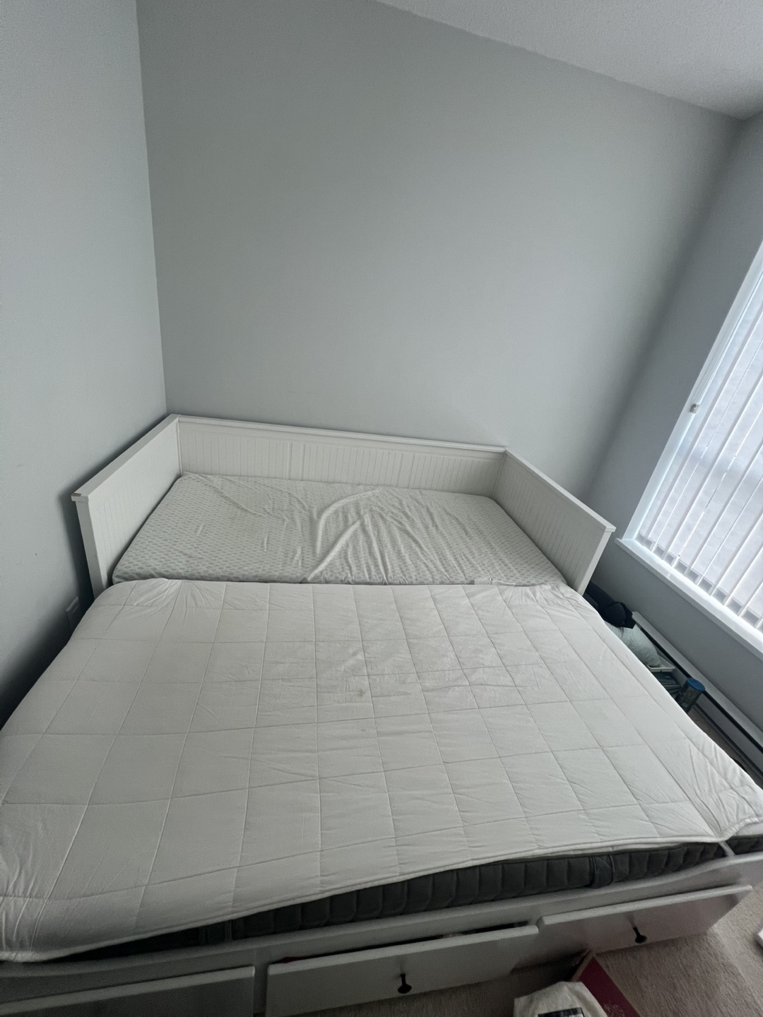 IKEA Hemnes Day Bed with 3 Drawers along with 2 mattresses - photo 3