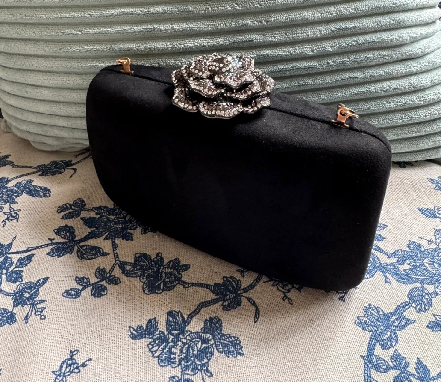 Elegant Beaded Evening Clutch - Black, Ivory, or Black with Rose image indicator(2)