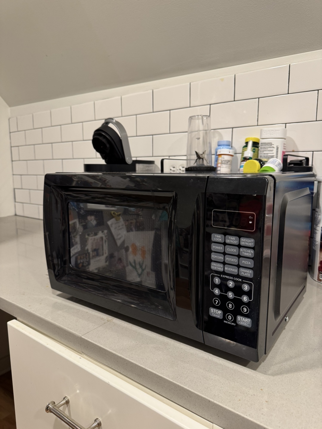 Black 700-Watt Microwave - photo 2