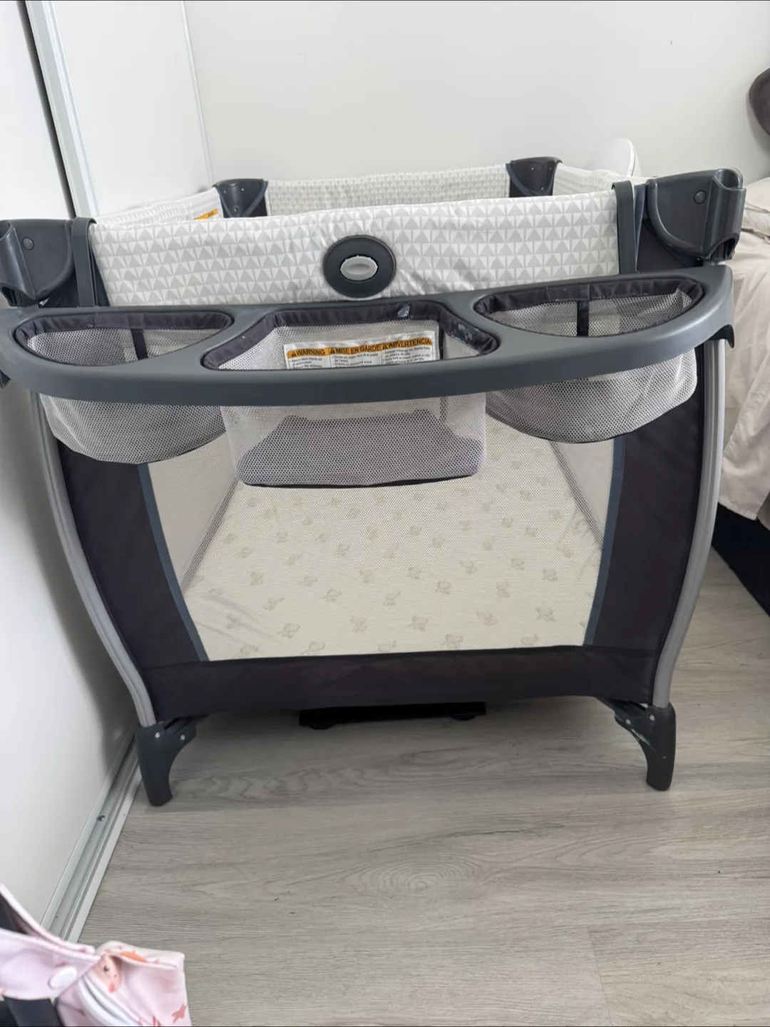 Graco Pack 'n Play Playard with new mattress image indicator(3)