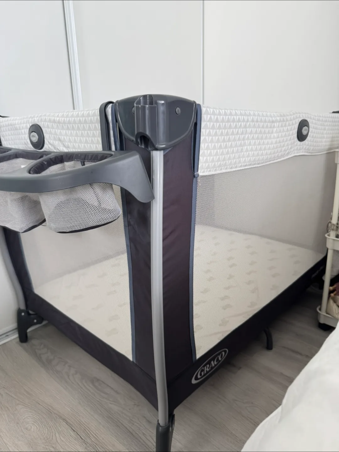 Graco Pack 'n Play Playard with new mattress image indicator(2)