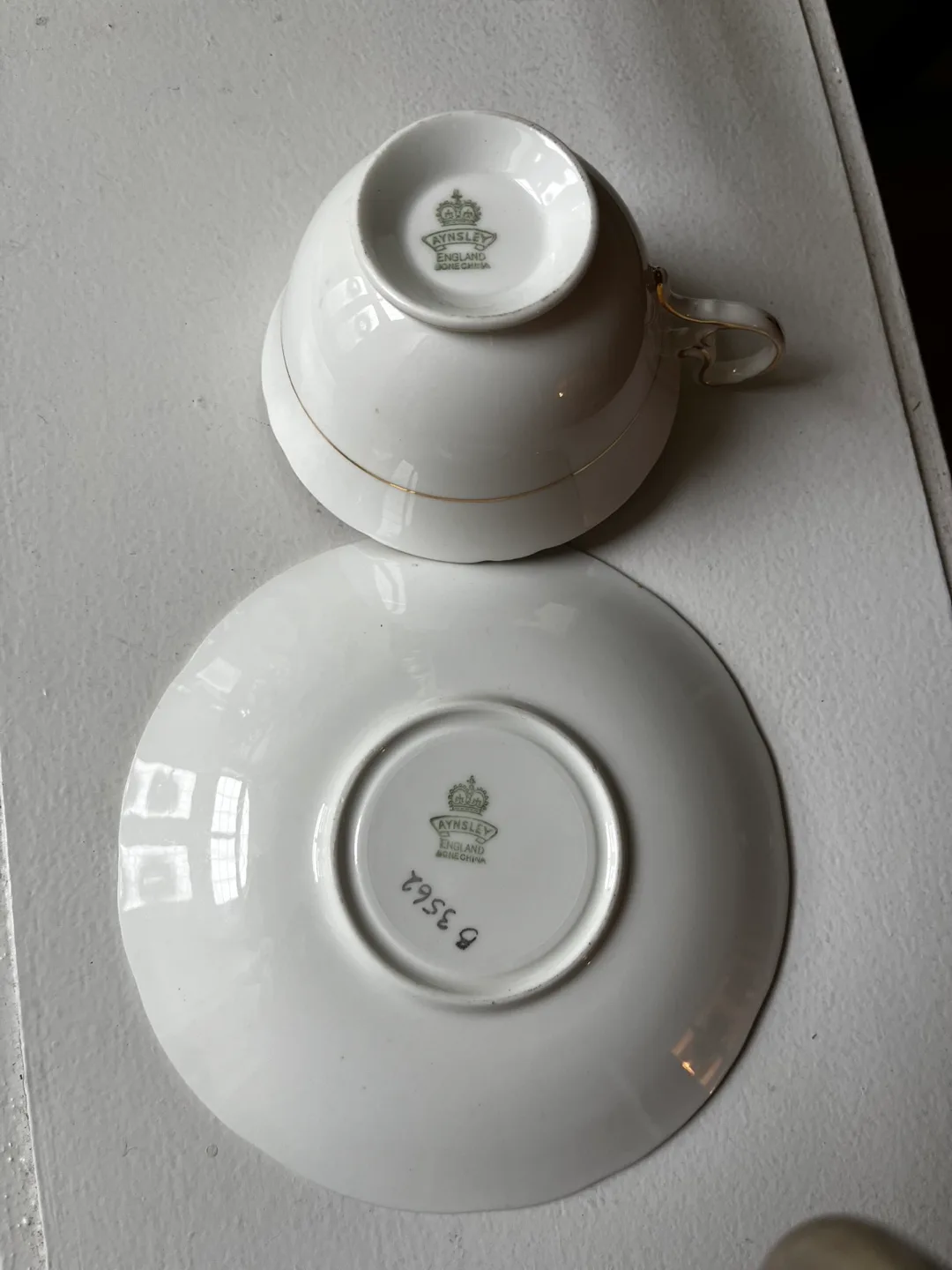 Aynsley Teacup image indicator(5)