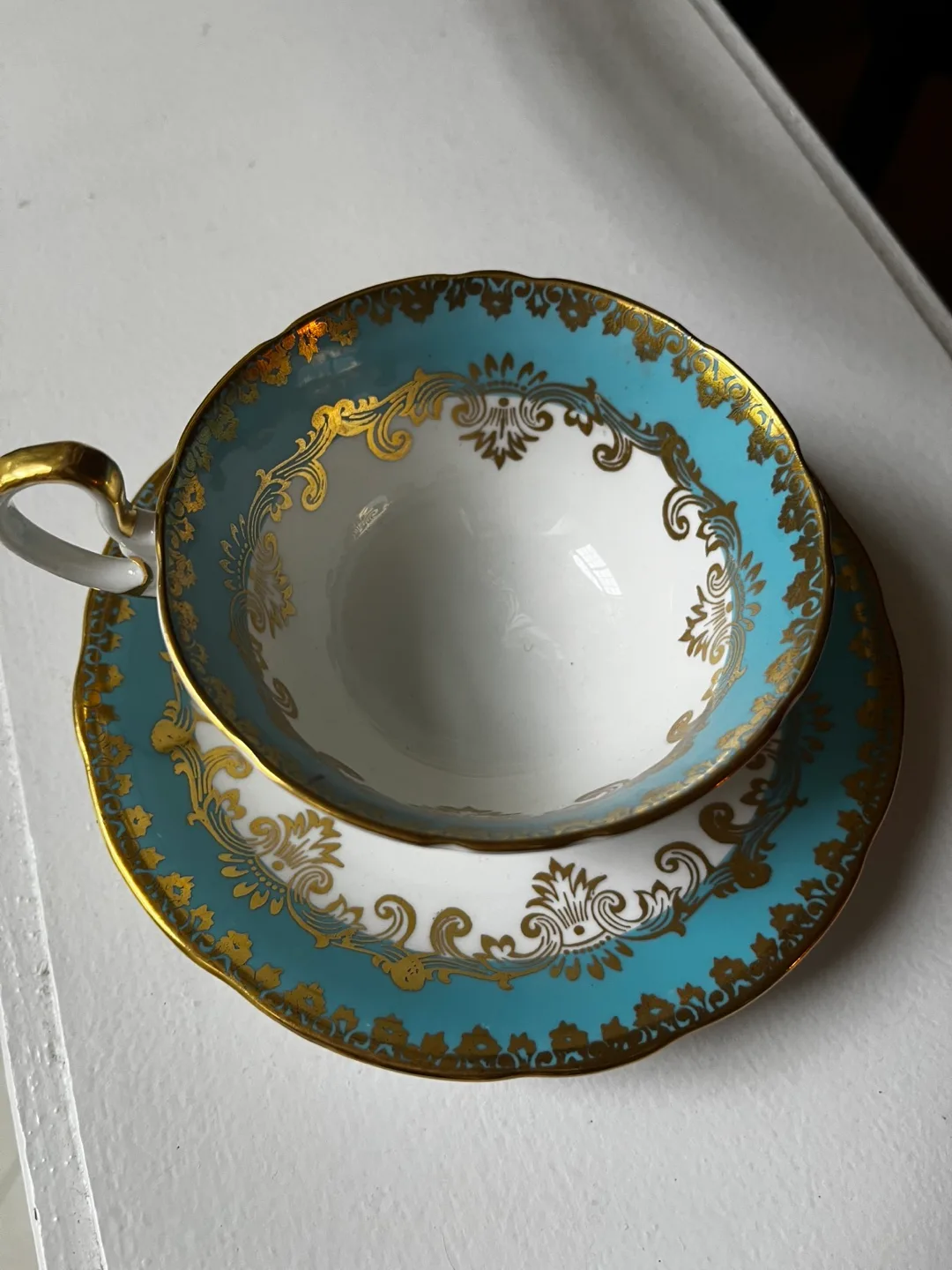 Aynsley Teacup image indicator(2)