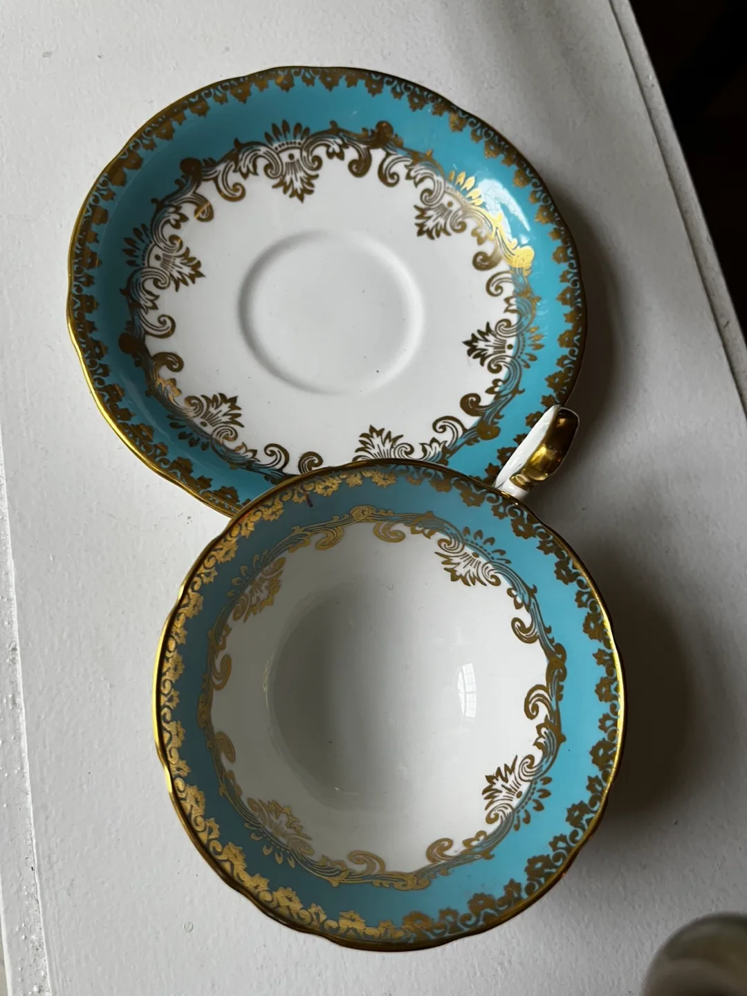 Aynsley Teacup image indicator(4)