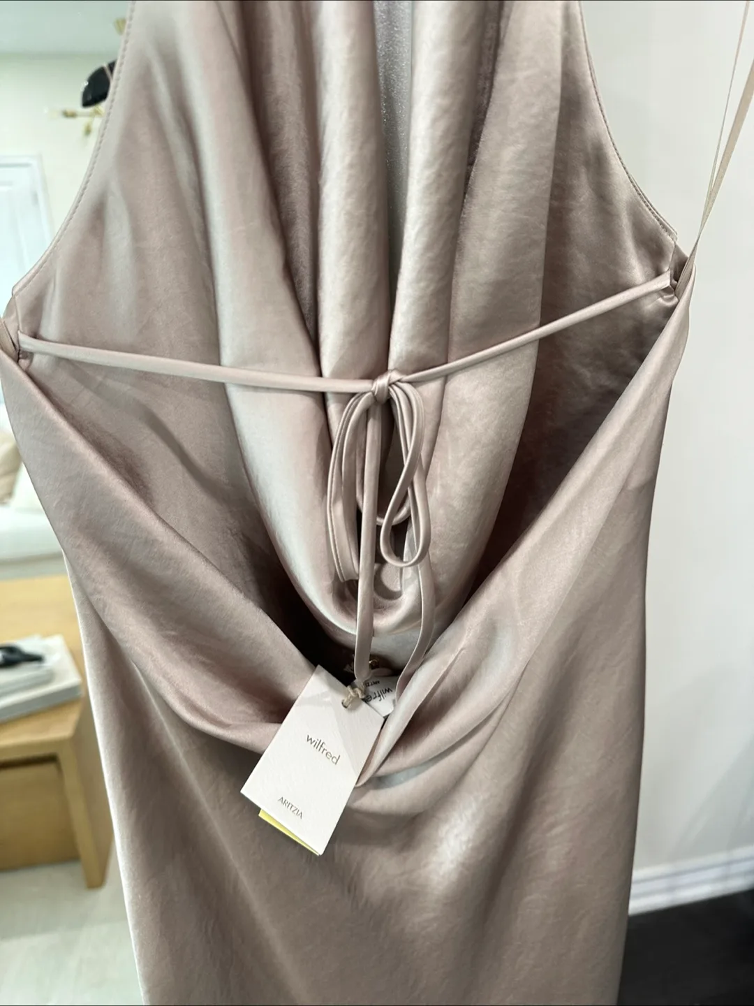 Aritzia Brittany Dress Size S NWT image indicator(5)