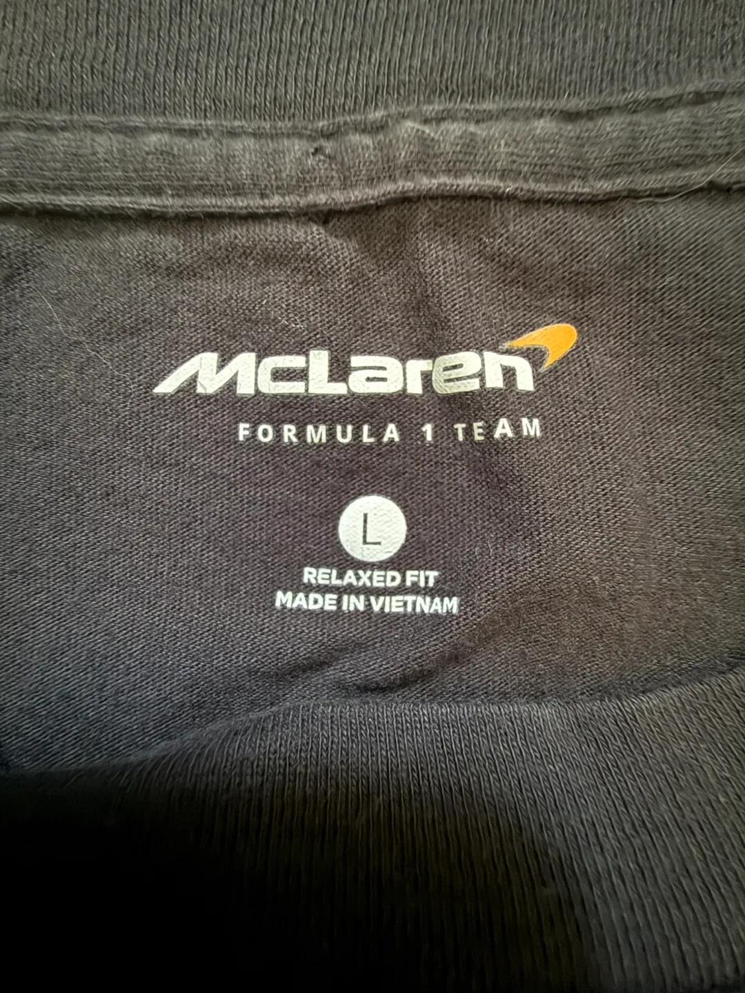 McLaren Formula 1 Team T-Shirt - Size Large image indicator(3)