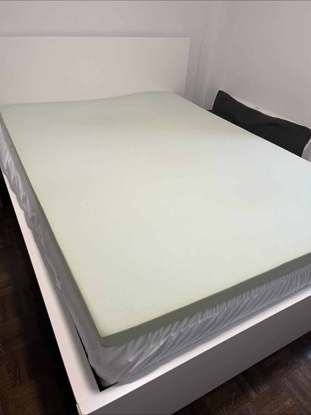 Queen size Mattress - pickup Saturday morning only - photo 4