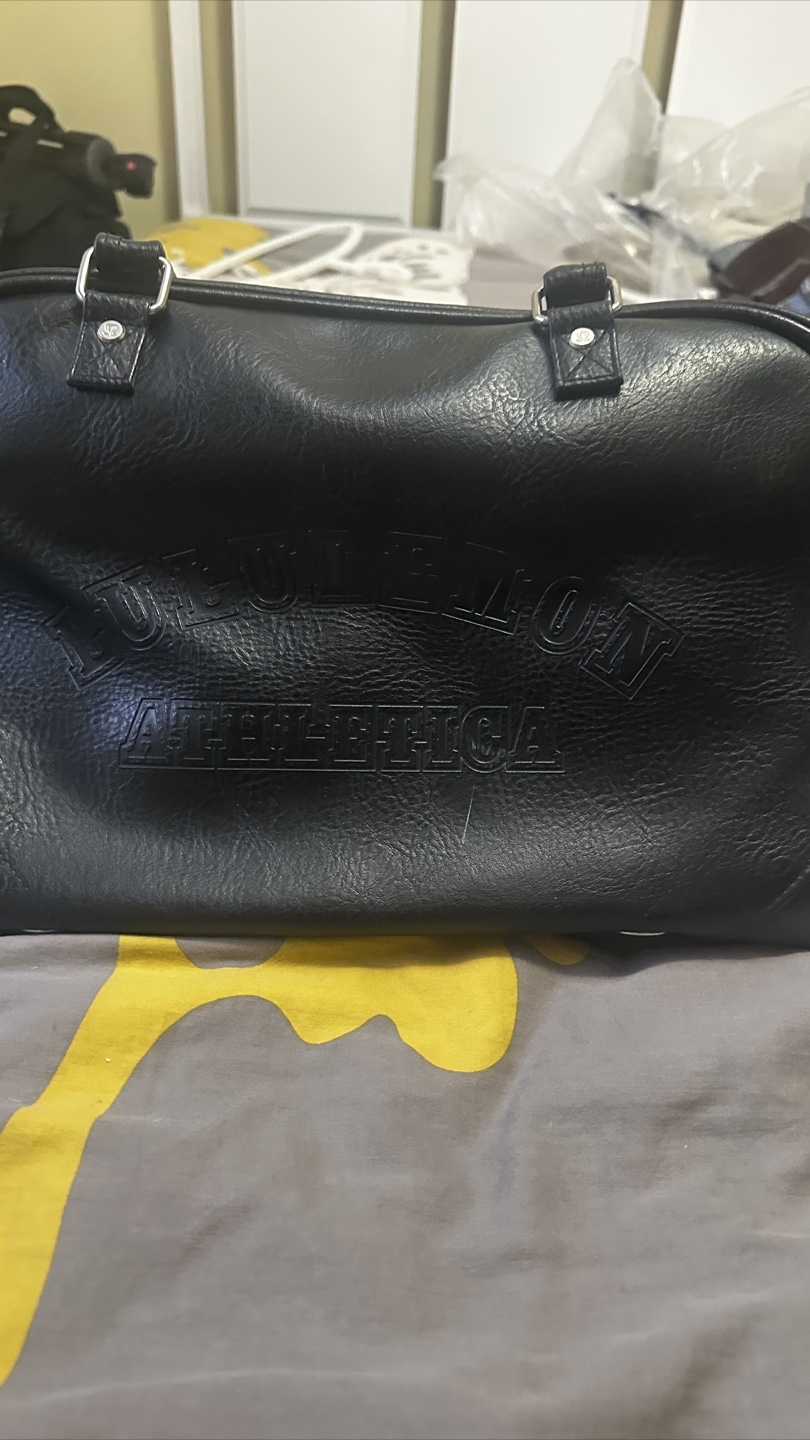 Lululemon Black Leather gym bag - photo 2