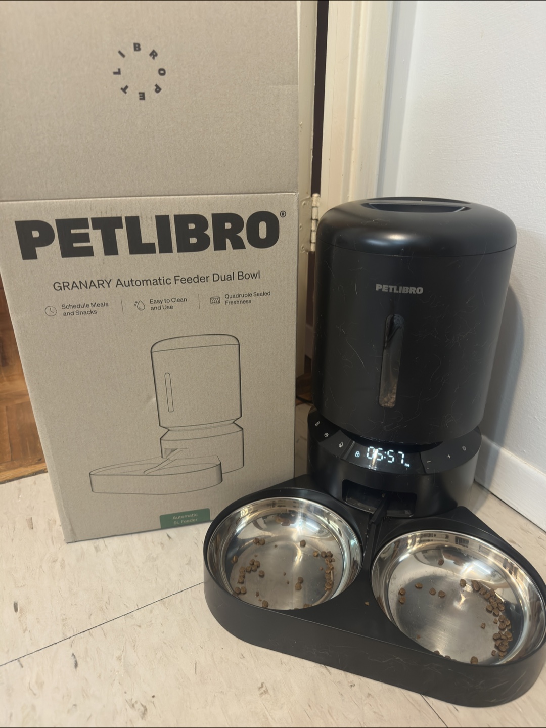 Petlibro automatic cat feeder for 2 cats