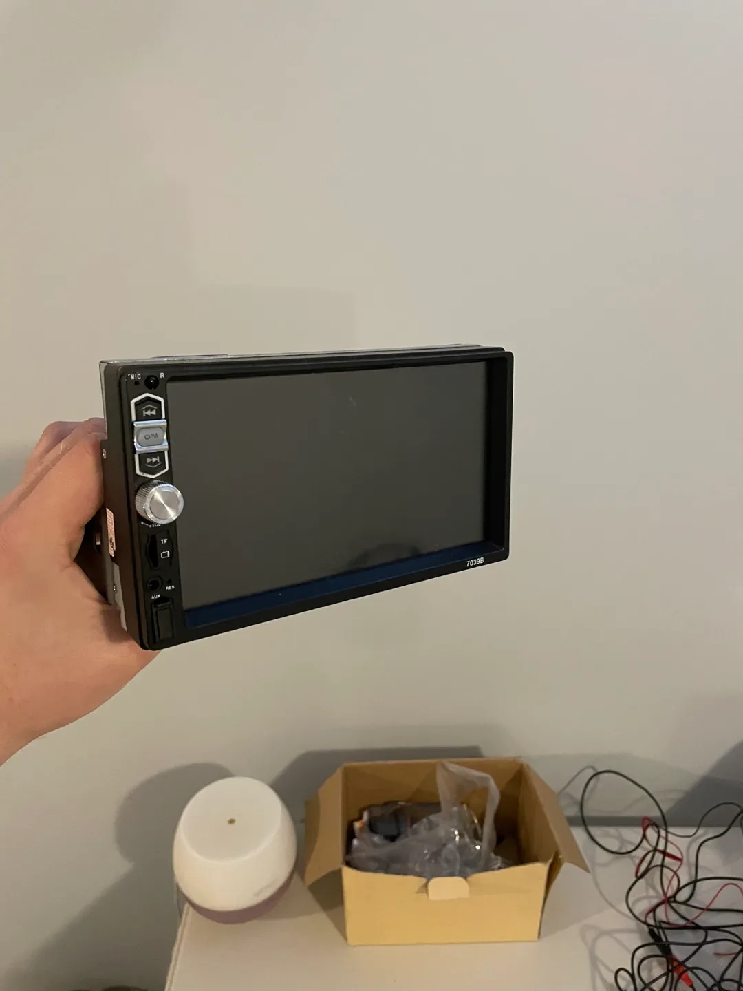 Car Stereo with Wiring Harness thumbnail
