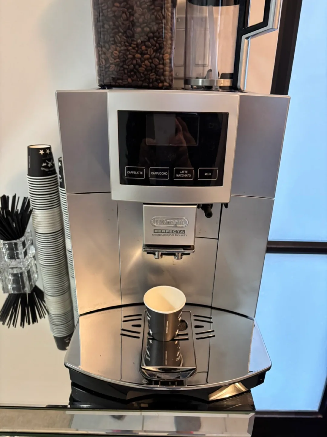 De'Longhi Perfecta Automatic Espresso Machine thumbnail