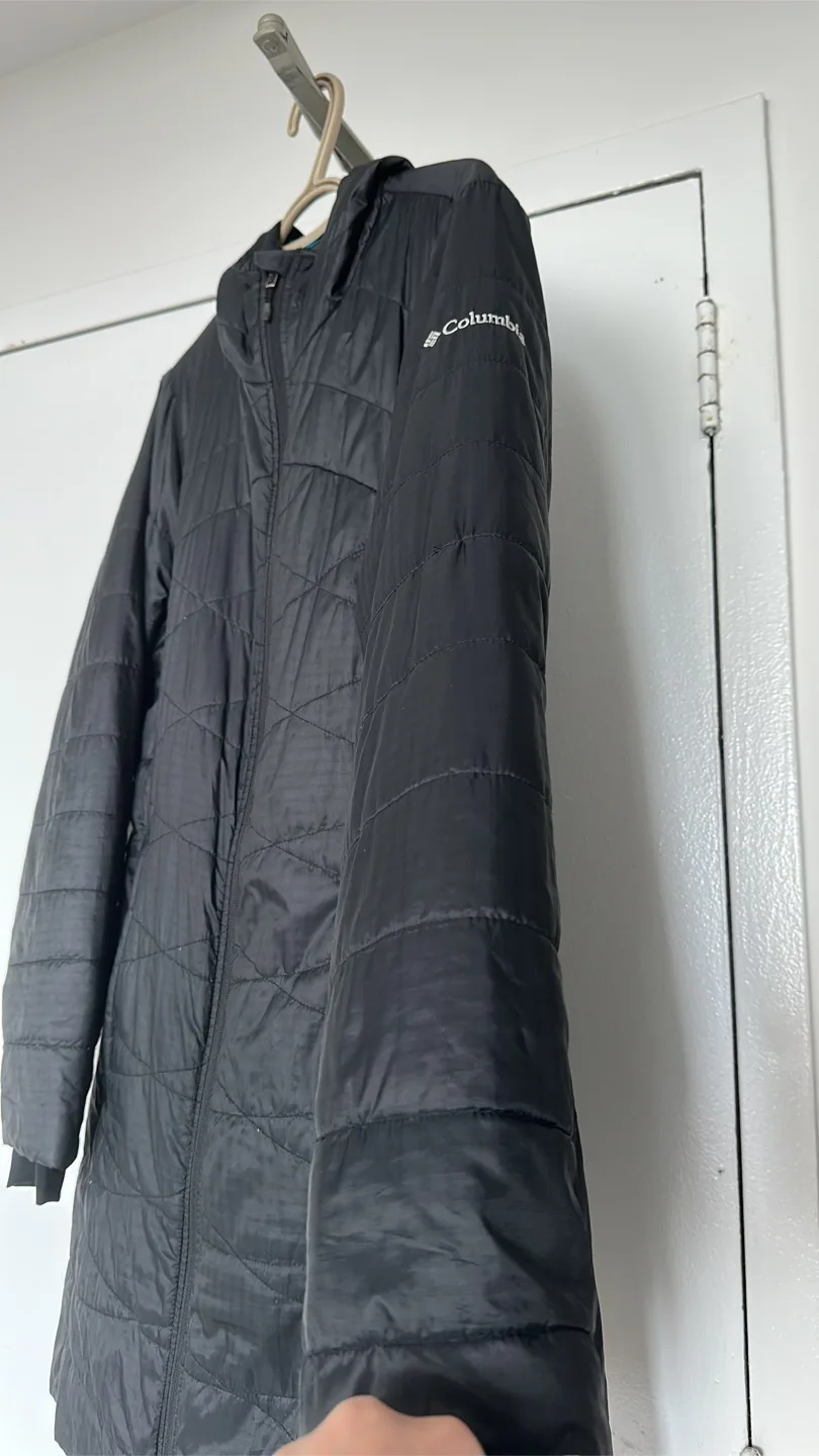 Columbia Women's Black Quilted Jacket image indicator(2)