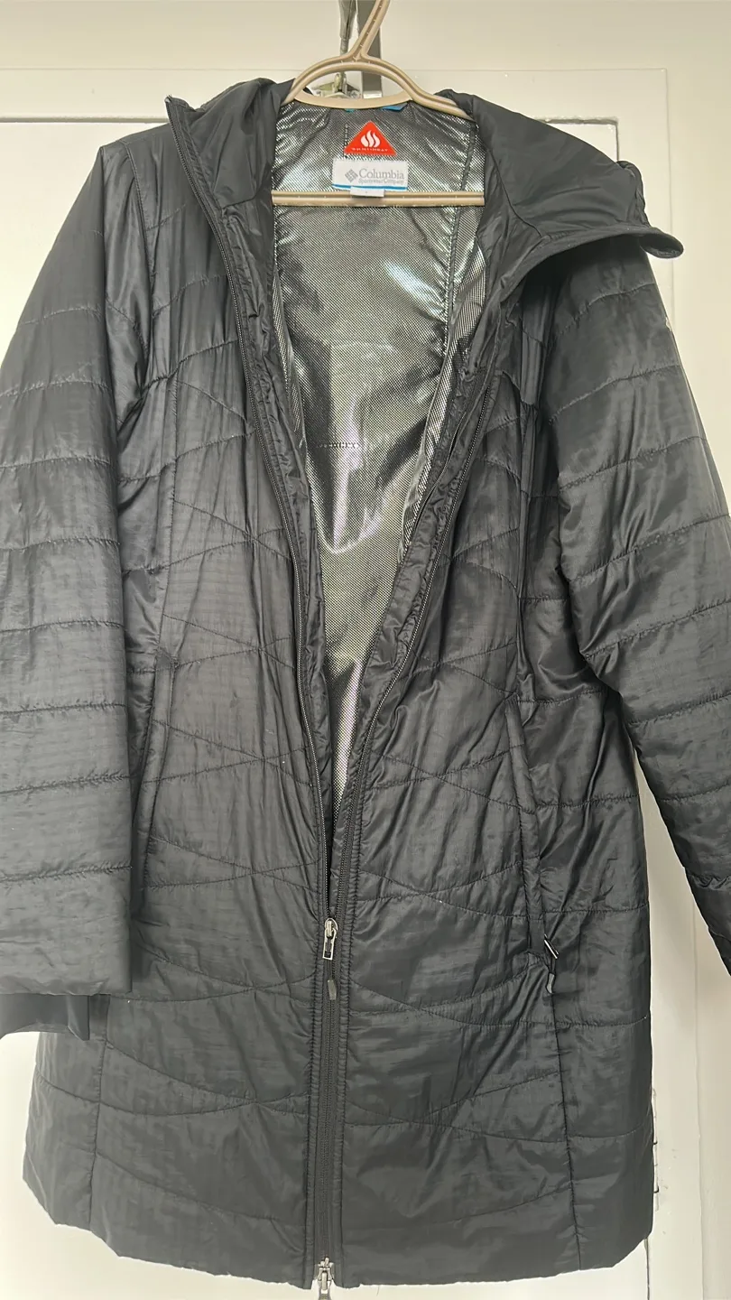 Columbia Women's Black Quilted Jacket image indicator(3)