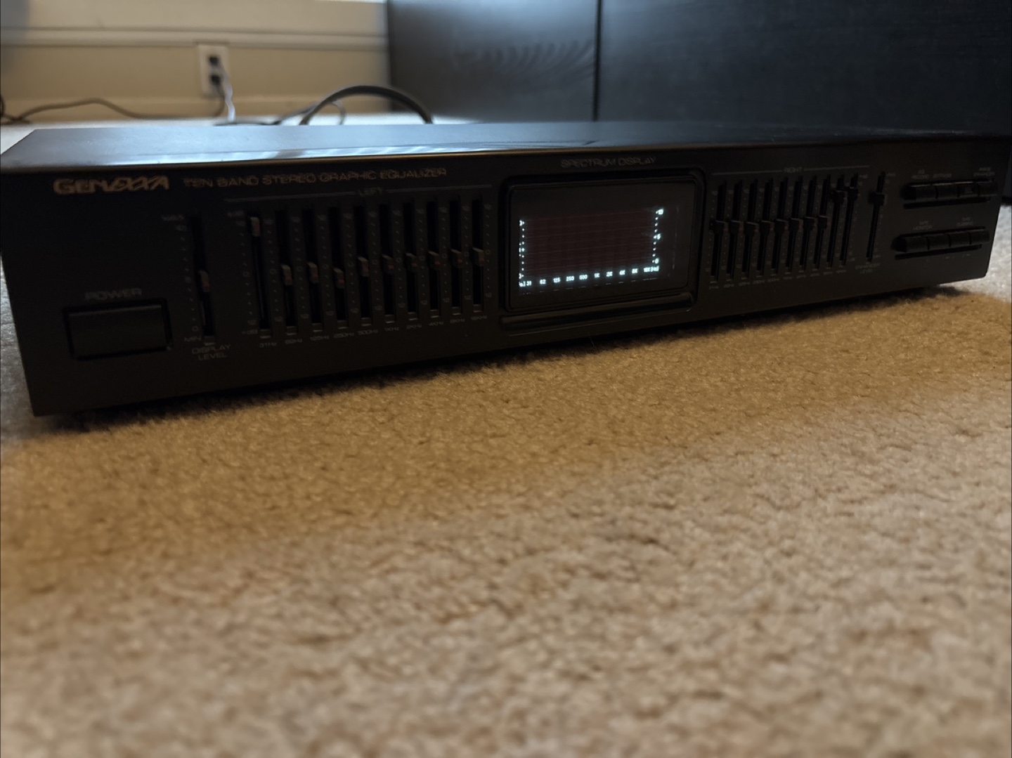 Geneva 10-Band Stereo Graphic Equalizer - Model No. 33-2030 - photo 2