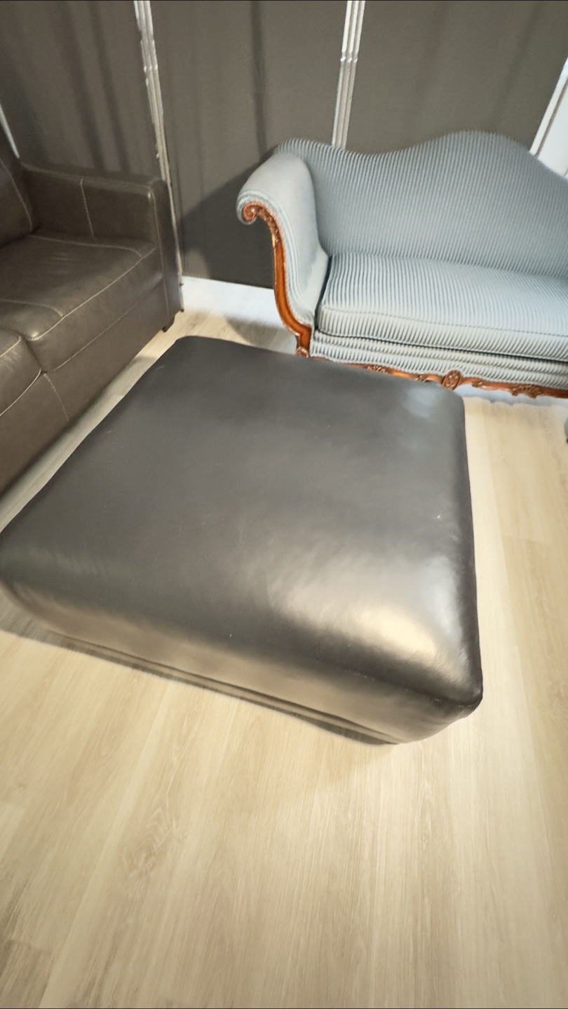 Black Leather Ottoman Coffee Table - photo 4
