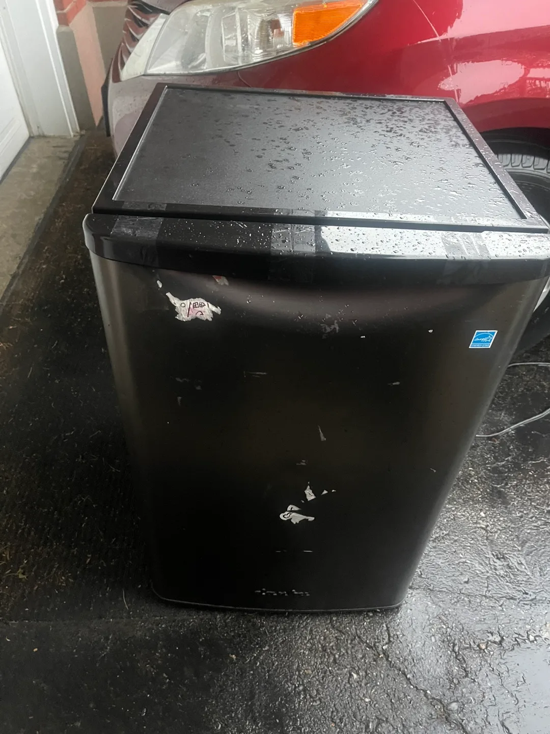 Mini Fridge - Black image indicator(5)