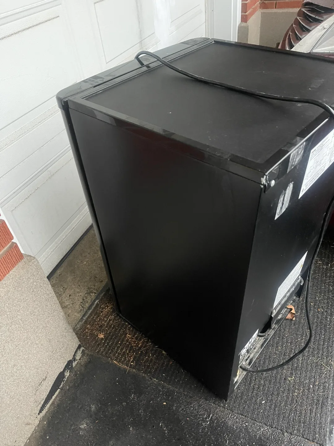 Mini Fridge - Black image indicator(4)