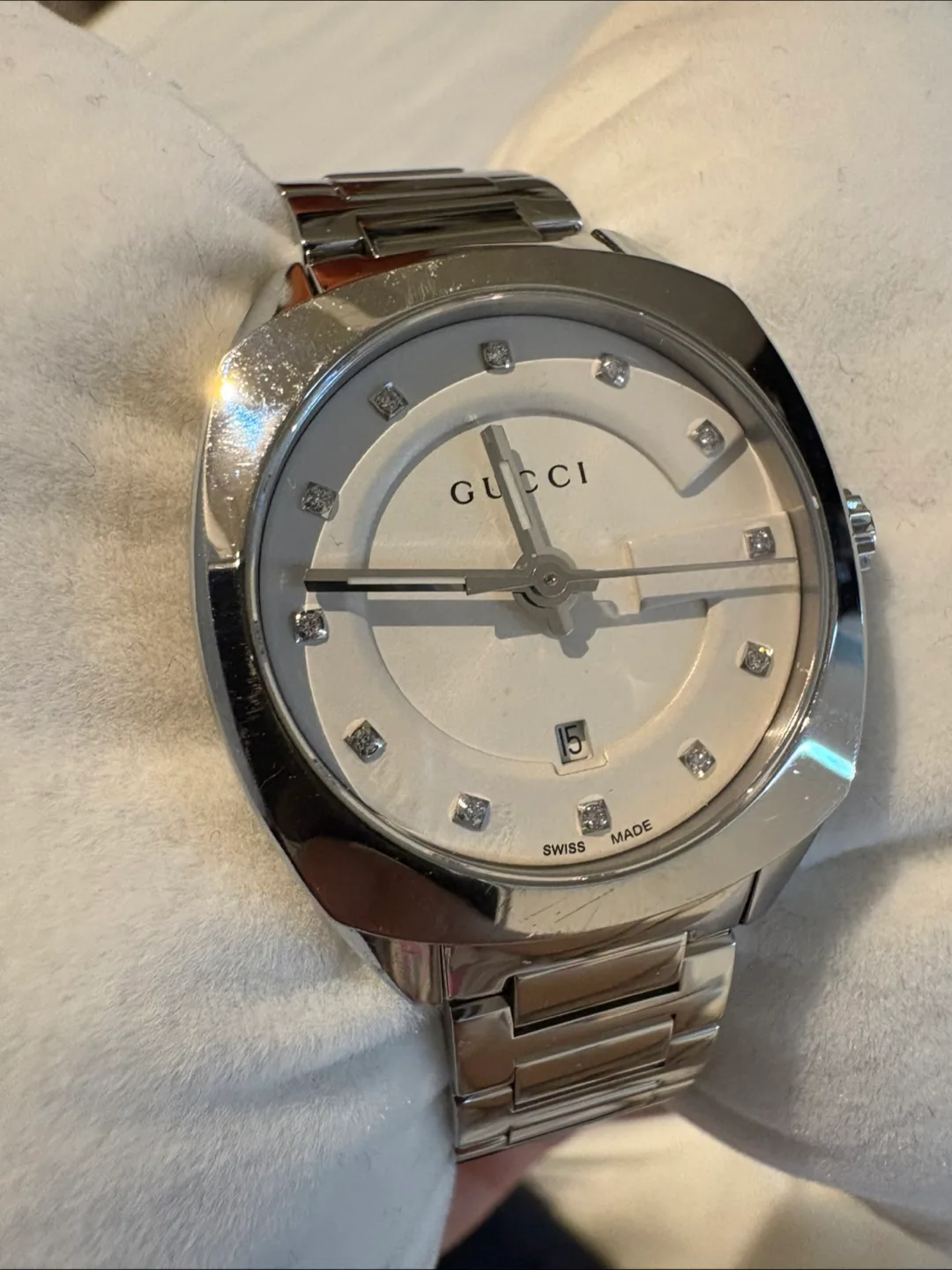 Gucci Steel Watch with diamond YA142504 image indicator(4)