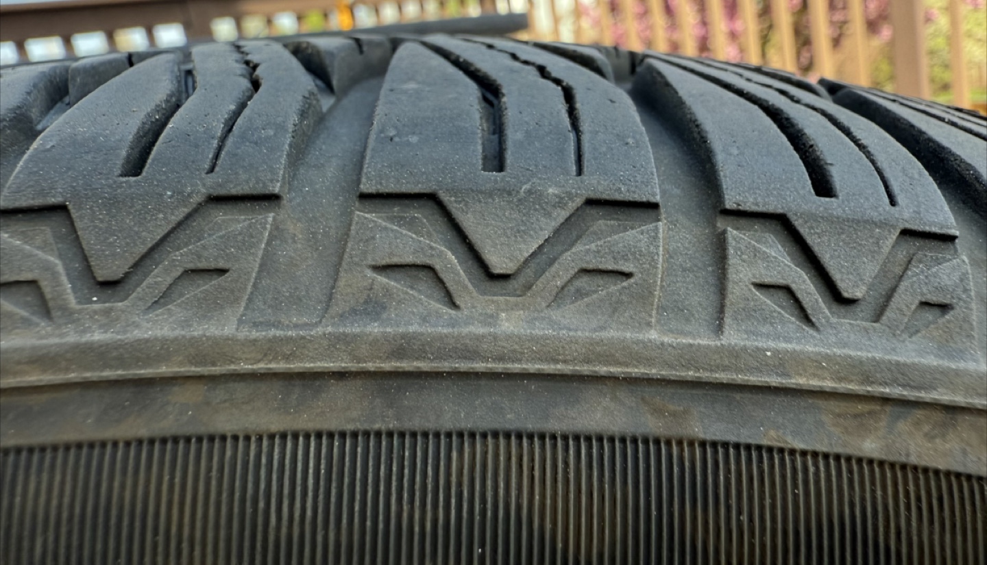 Used 235/45R18 All-Season Tires $140 for both - photo 3
