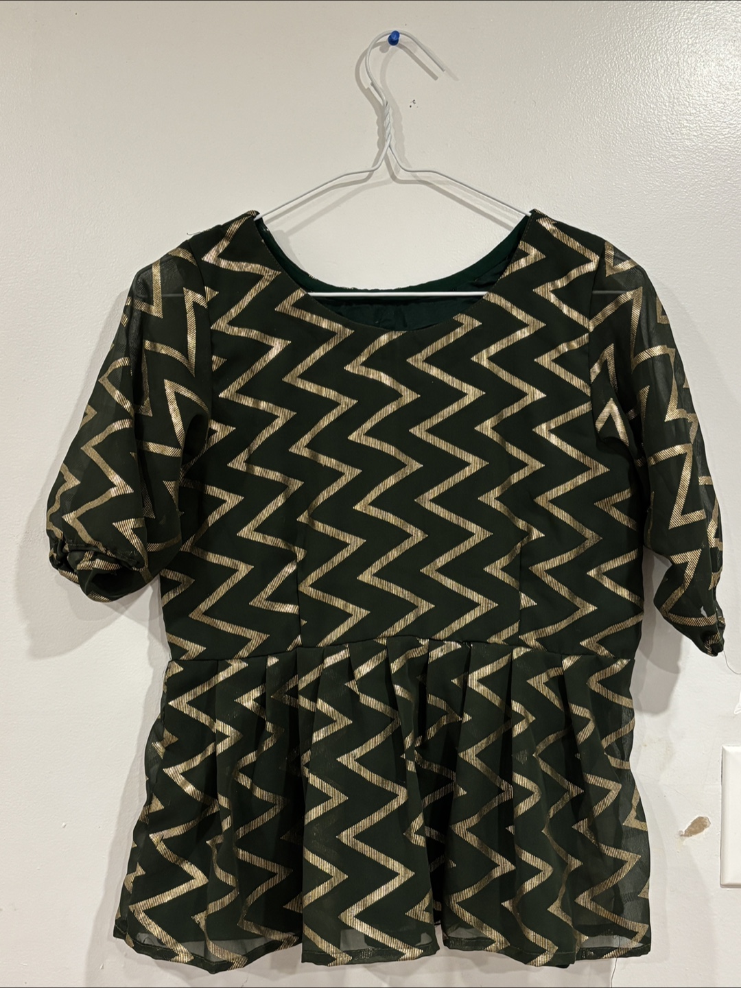 Women's Green and Gold Zigzag Print Peplum Top