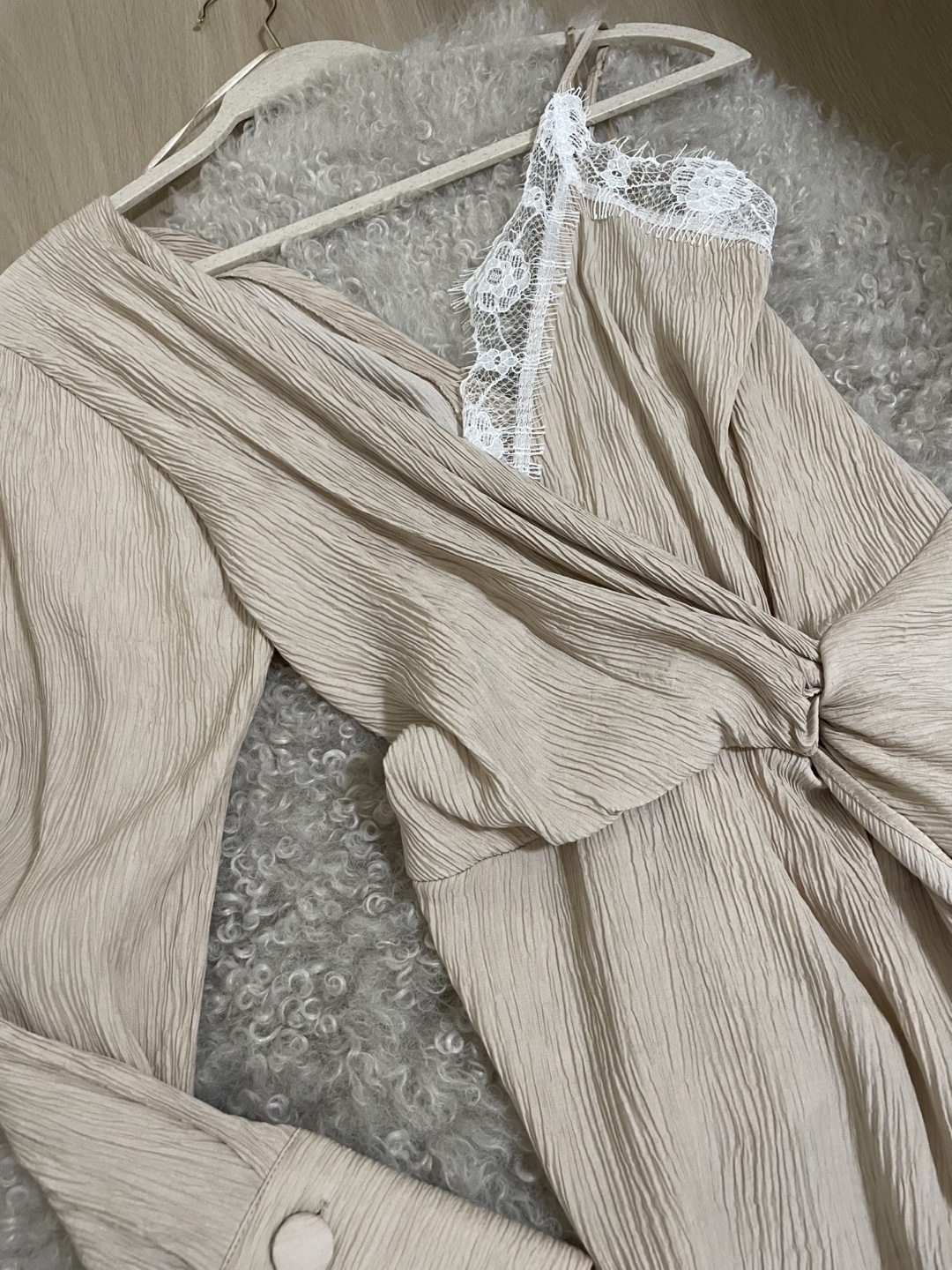 NEVER WORN . Beige Asymmetrical Satin Blouse with Lace Detail - photo 5