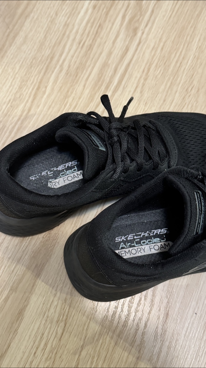Skechers Women's Black Running Shoes - Size 7 - photo 2