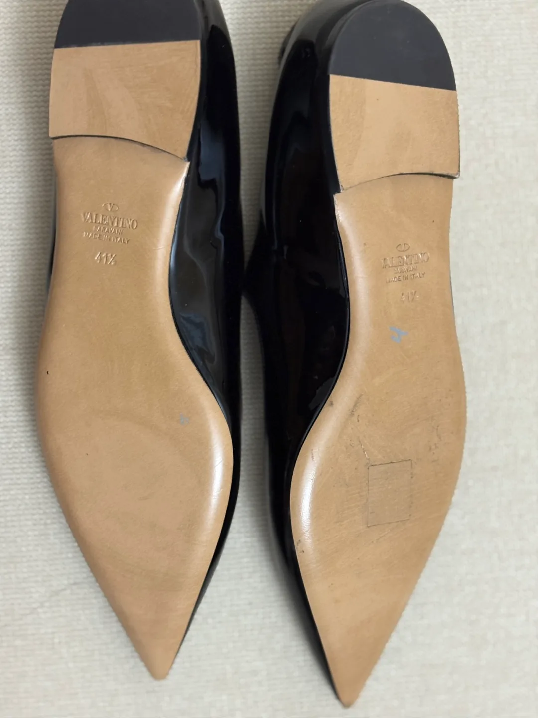 Valentino Garavani Black Patent  Pointed Toe image indicator(3)