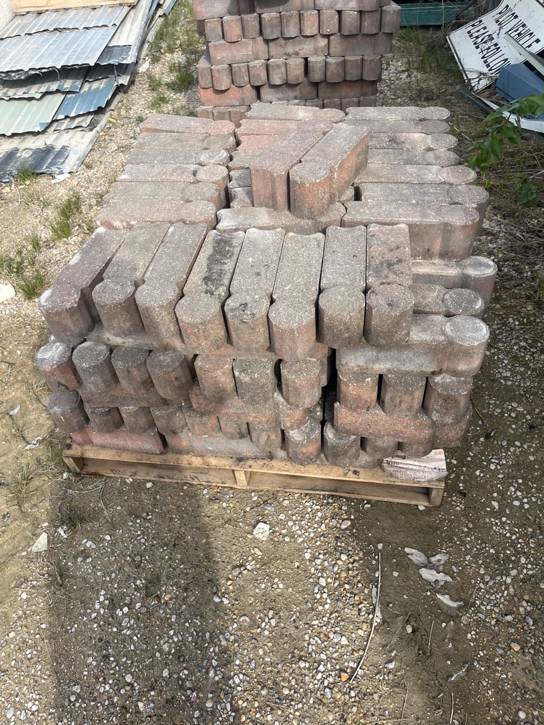 Bulk Lot of Pavers - Landscaping Edging Stones - photo 4