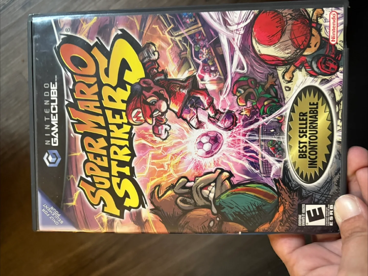Super Mario Strikers GameCube Game thumbnail