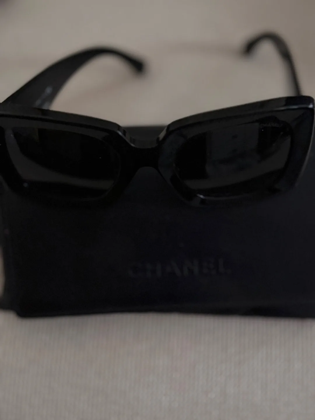 Chanel Black Sunglasses with Case image indicator(3)