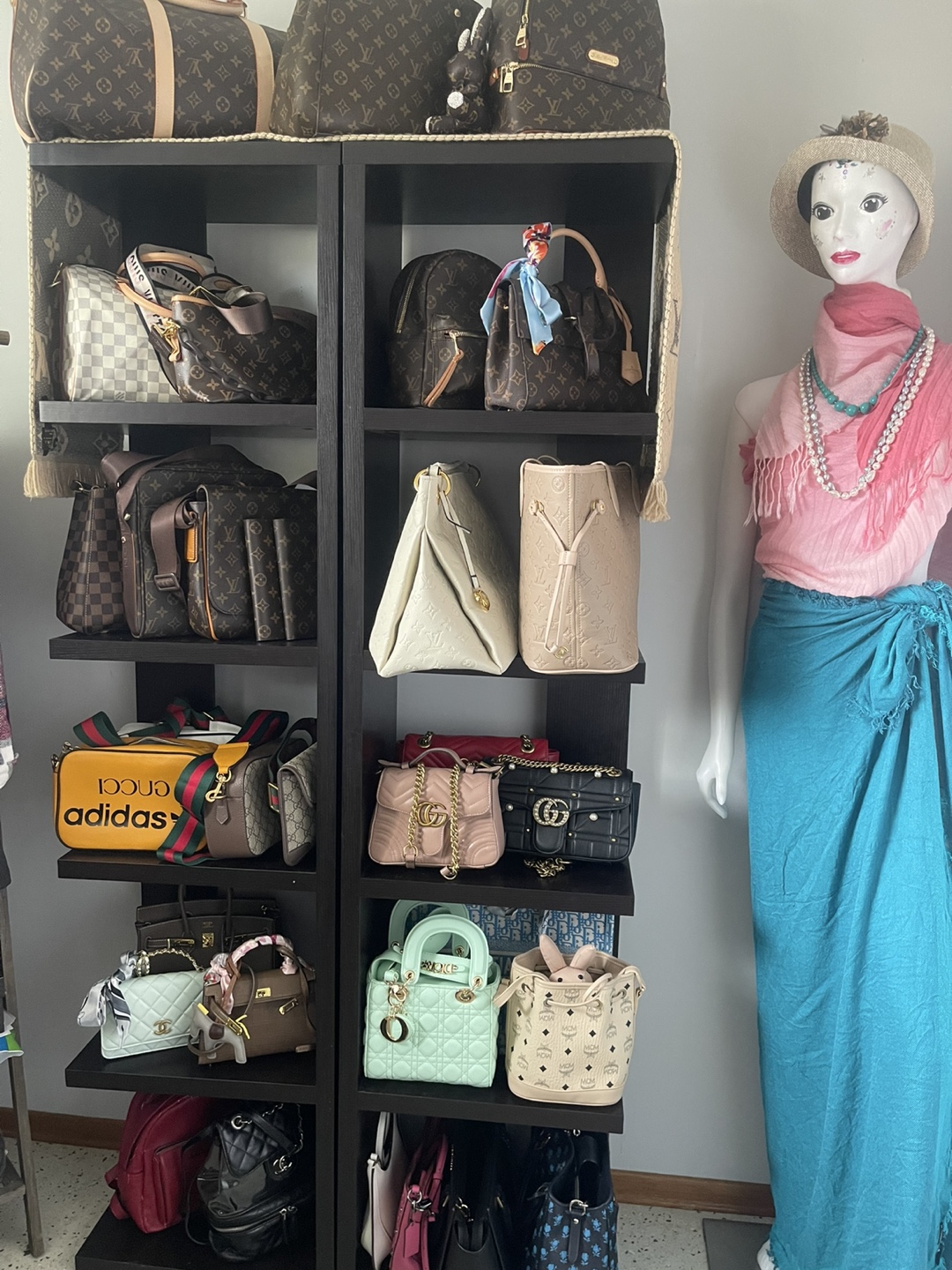 ( my open closet ) come see it