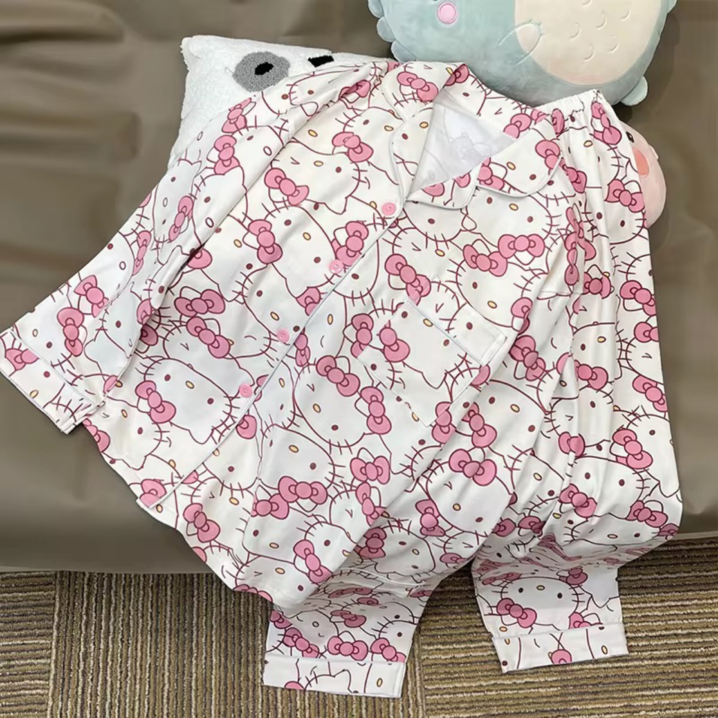 Hello Kitty Pajama Set - 2XL - photo 2