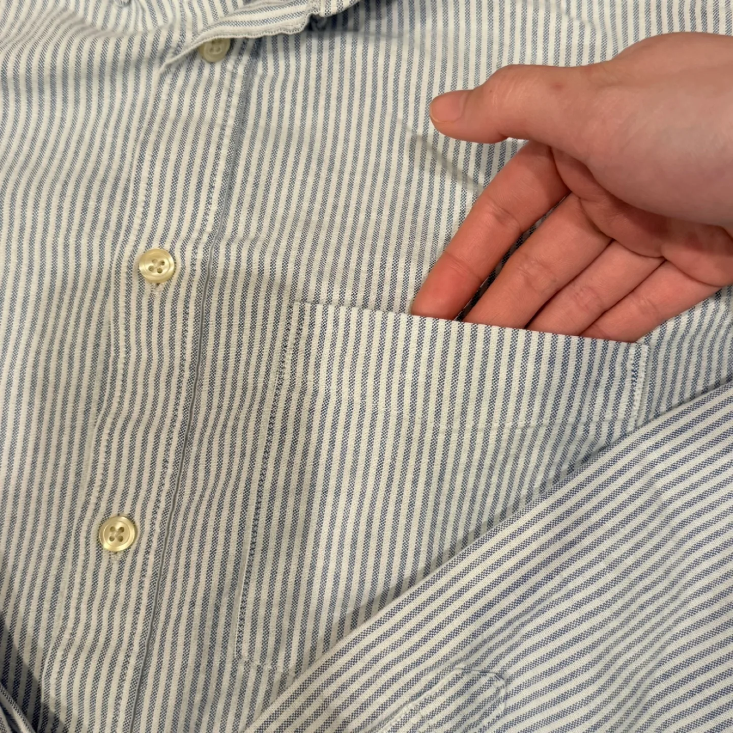 Men's H&M Blue Striped Long Sleeve Shirt - size M image indicator(3)