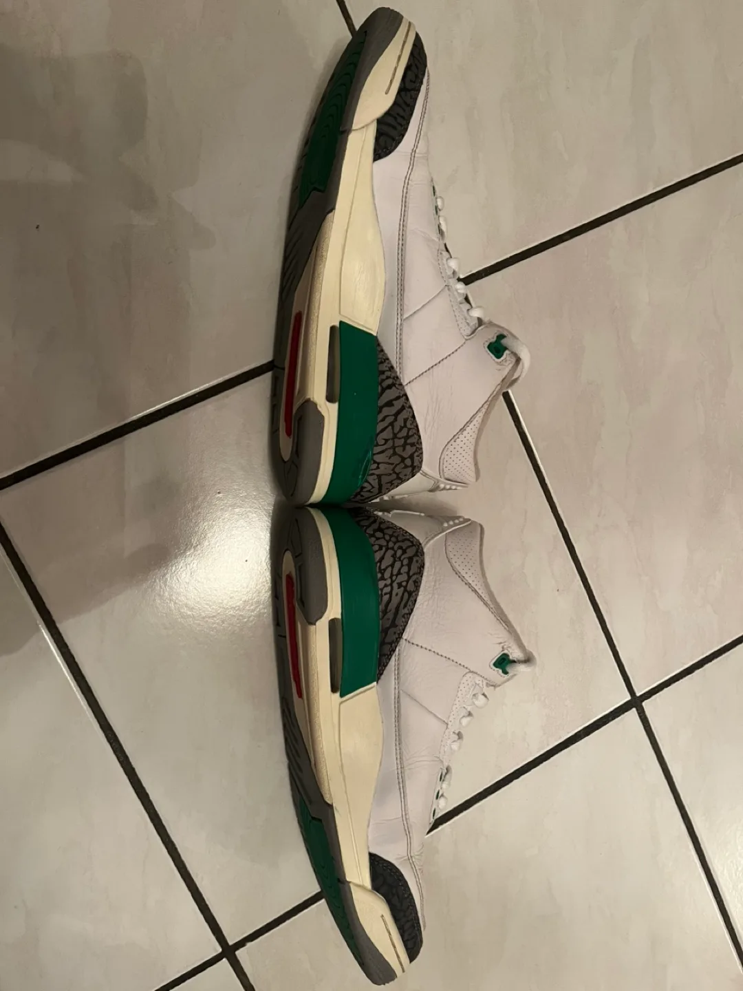 Air Jordan 3 Retro SE Men's Shoes - Size US 7 image indicator(4)