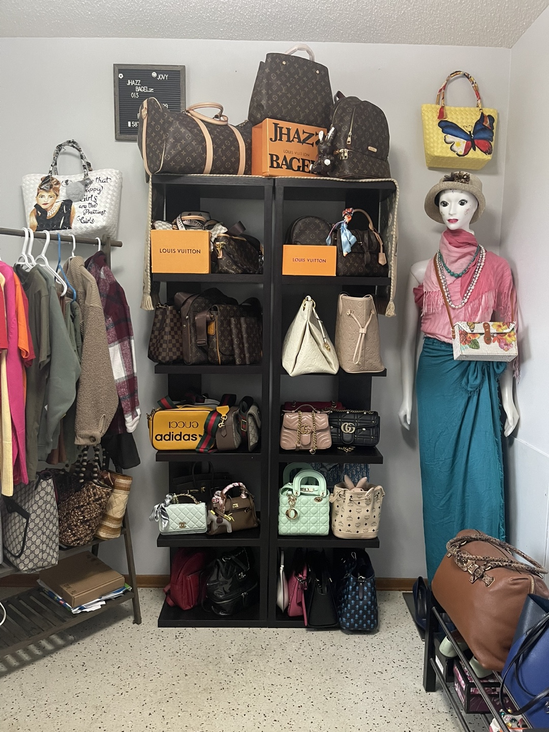( my open closet ) come see it - photo 2