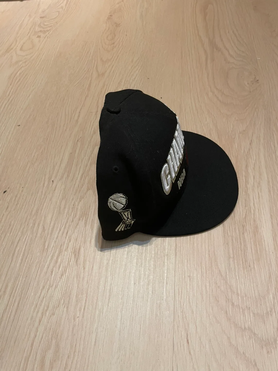 2019 NBA Champions Hat image indicator(2)