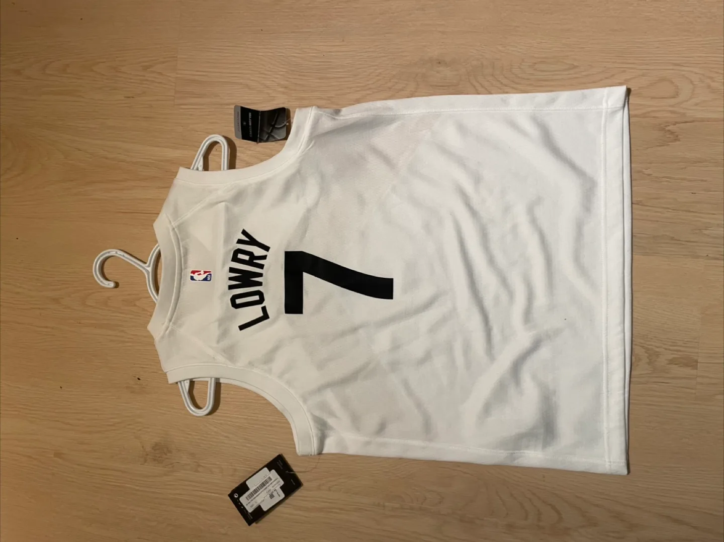Kyle Lowry Toronto Raptors Nike NBA Jersey image indicator(2)