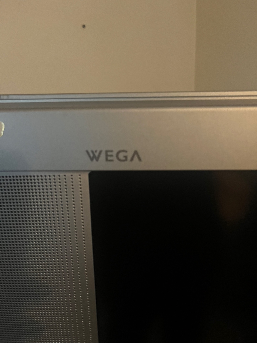 Older Sony Tv - photo 3