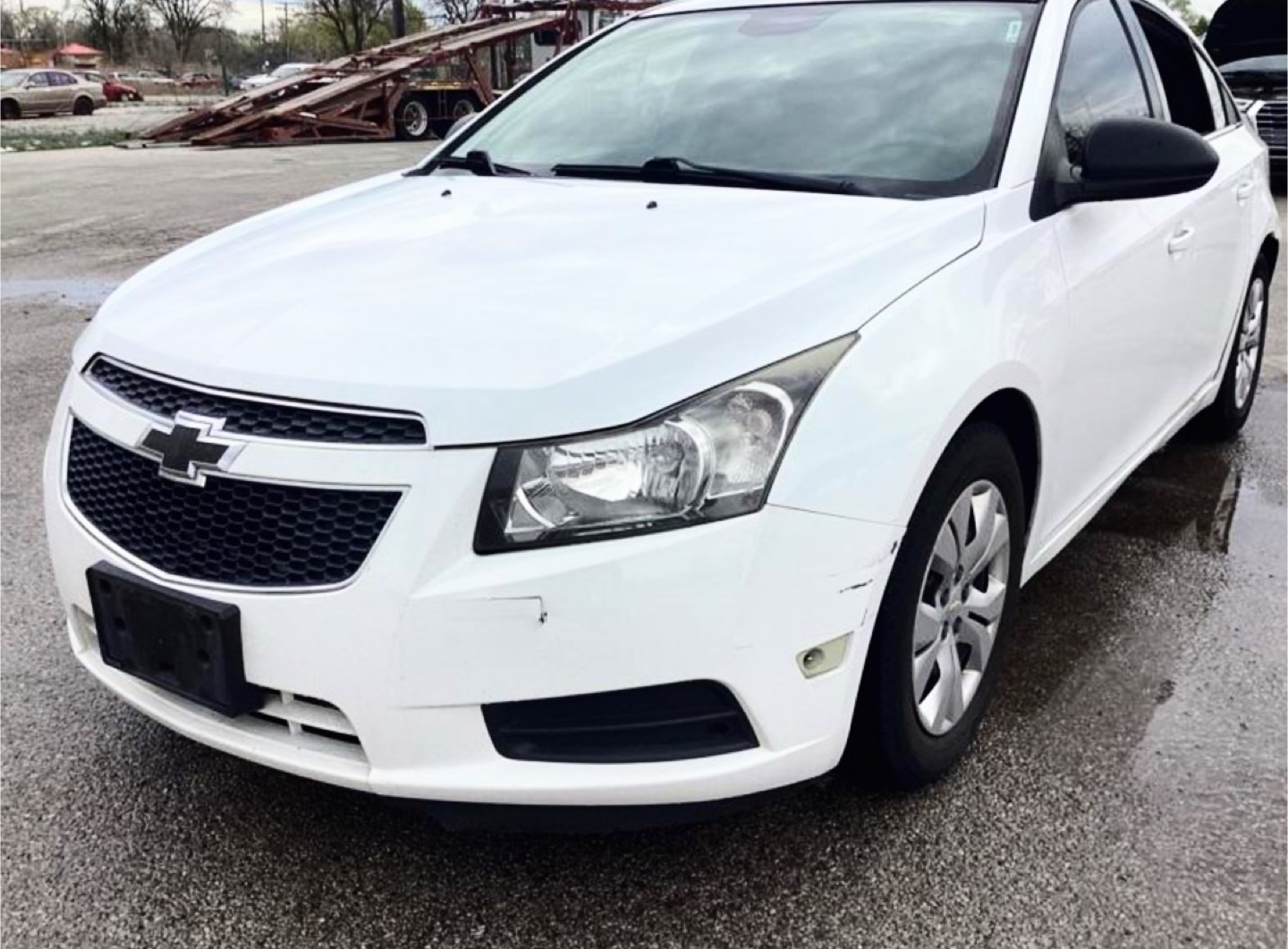 133k miles - 2012 Chevrolet Cruze - White Sedan - Used